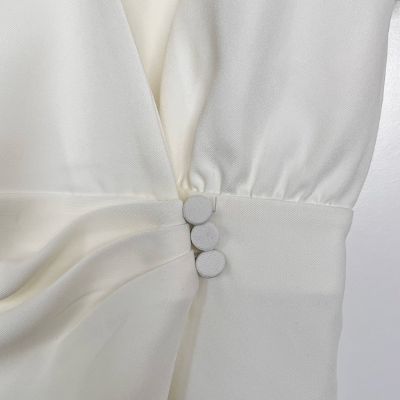 White Collared Wrap Dress - Picture 4 of 6
